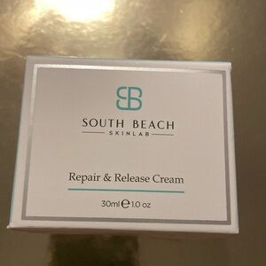 South Beach skin lab
Repair and release cream brand new inbox 
Seal never broken